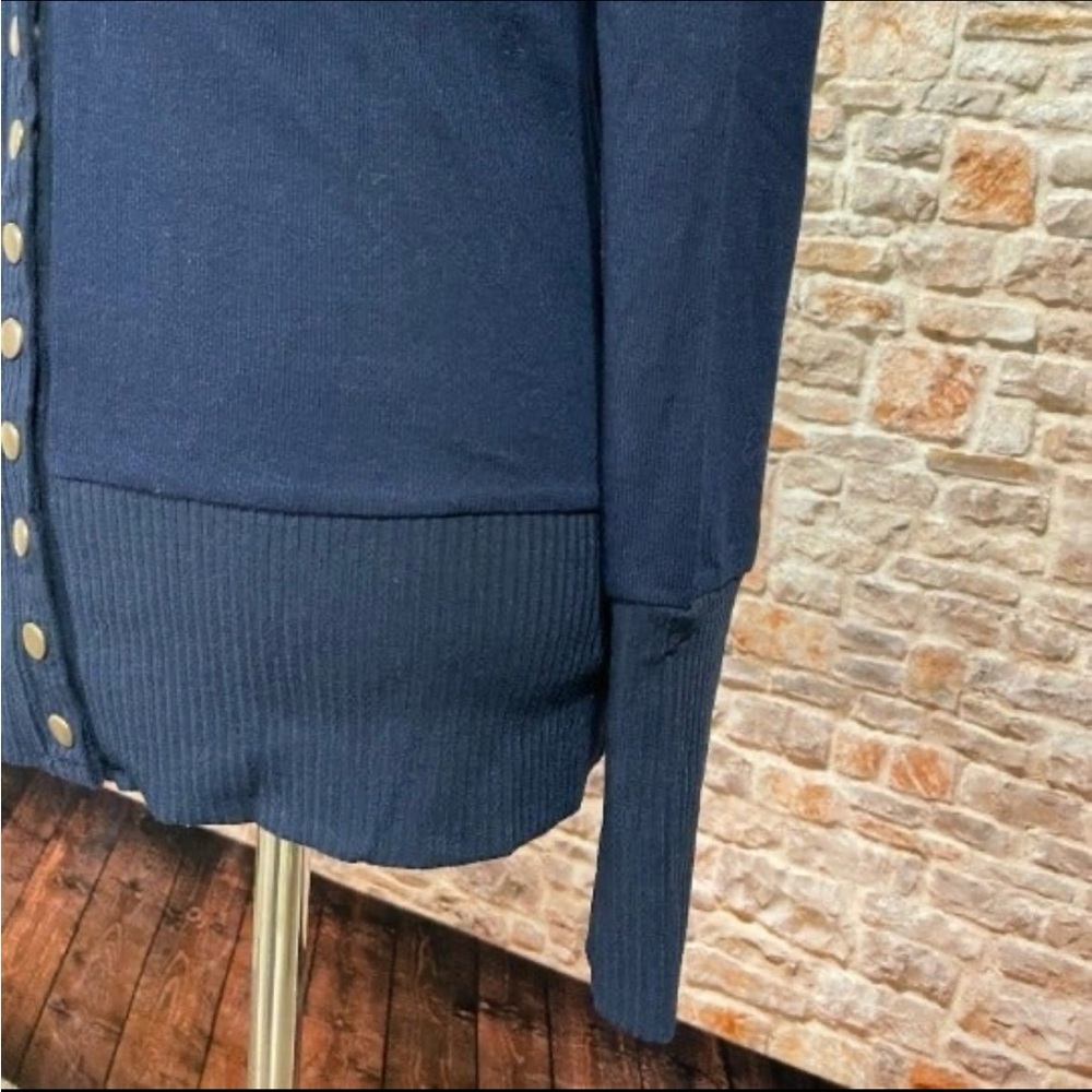 NWT Women’s Navy Blue Snap Button Sweater Cardigan size XS - Picture 5 of 8